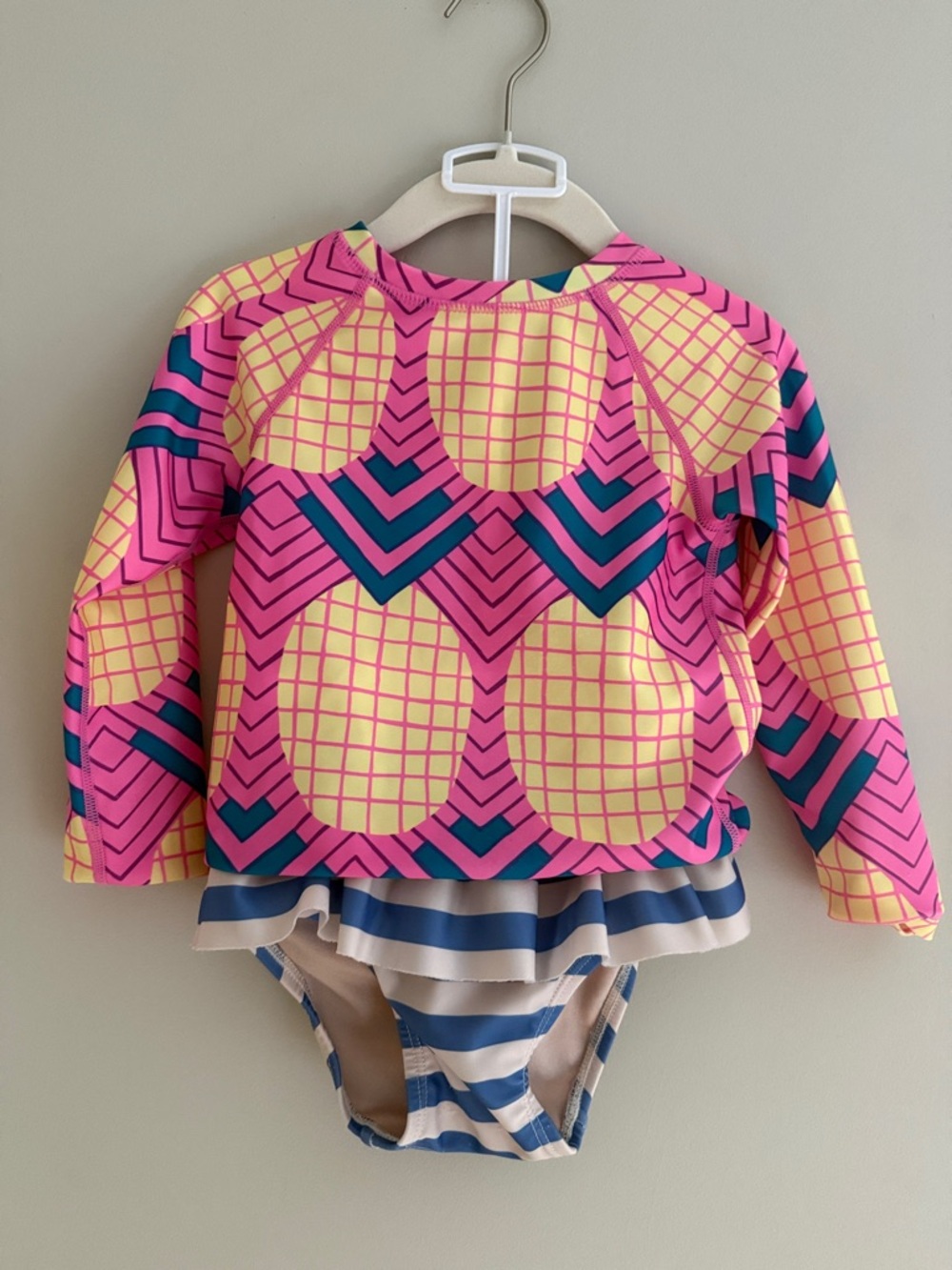 Tea Collection Pineapple Rashguard Swim Set
